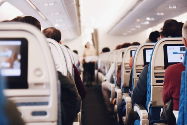 Best 5 Travel Merchant Accounts That Get You Approved Fast & Help You Avoid Payment Freezes